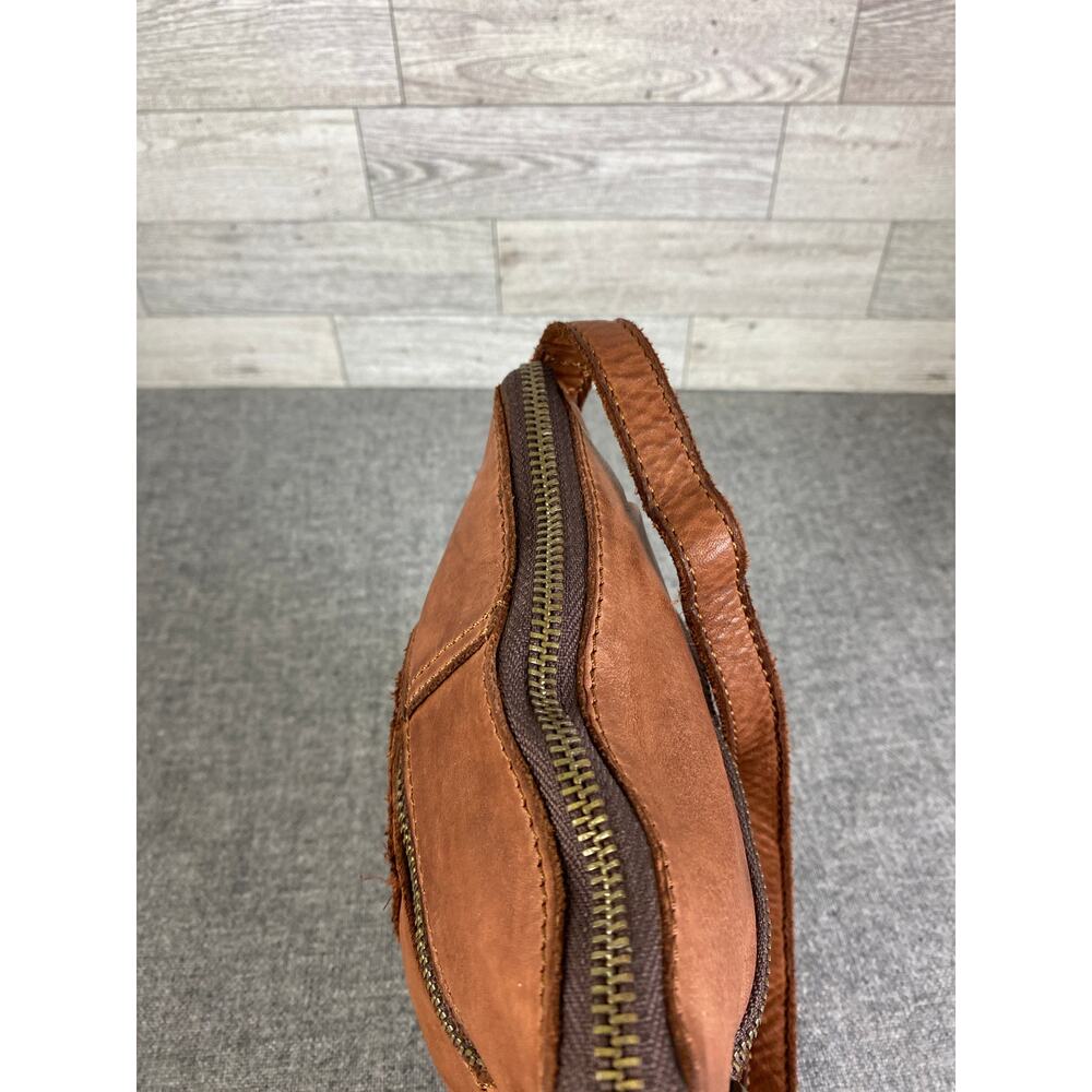 SHOULDER BAG Harbour 2nd Taliza Cognac LEATHER Crossbody Adjustable Strap - Picture 9 of 10